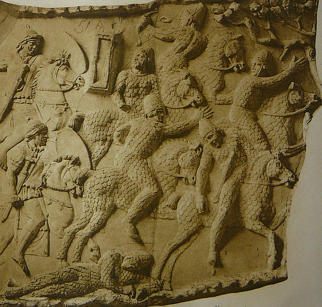 Сарматски оклопници за време Дачких ратова приказани на Трајановом стубу у Риму