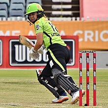 Litchfield batting for Sydney Thunder in October 2022