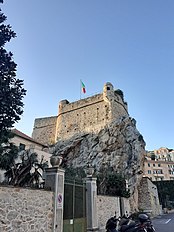 Castellu da Pria (A Prìa), Vista daa ciàssa