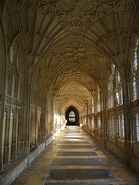 File:Cloister, Gloucester Cathedral - geograph.org.uk - 1704649.jpg