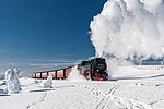 Dampfzug am Brocken in Winterlandschaft (2).jpg