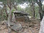 Le dolmen de la Siureda vu depuis le sud-est.