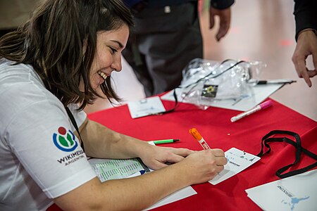 Voluntarios trabajando