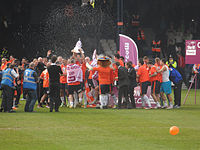 Luton Town lift Conference championship trophy 2014.jpg
