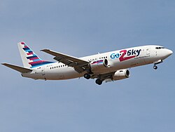 Boeing 737-400 der Go2Sky
