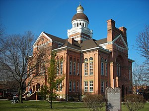 Courthouse in village of Paulding