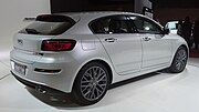 Qoros 3 hatch (2014) visão traseira