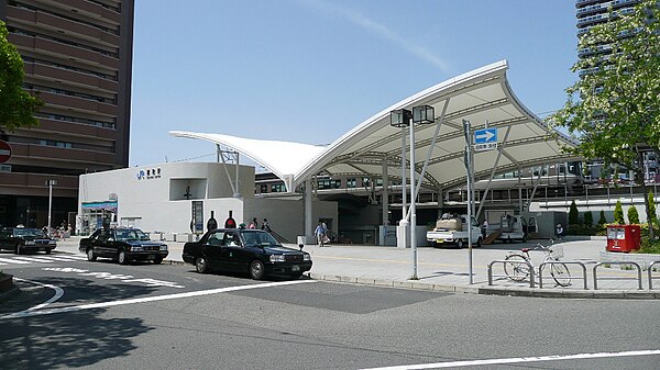 600px-Takatori_Station.jpg