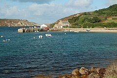 Tresco New Grimsby Pier.jpg