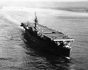 USS Belleau Wood till sjöss, 22 december 1943.
