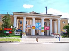 Кременчук. Палац культури автозаводу, 1952 р. Типовий проєкт