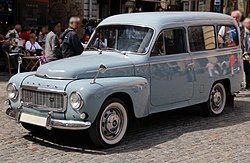 1965 års Volvo P210 i Gamla stan.