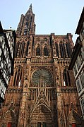 Straßburger Münster, ein Hauptwerk deutscher Hoch­gotik, ab 1245, Nord­turm 1439 fertig­gestellt.
