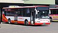 台灣首次引進日野HINO HS8JRVL-UTF低地台公車，圖中為桃園客運車輛，由台灣固亞車體產製造。