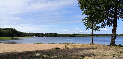 Käyrälampi sett från stranden.