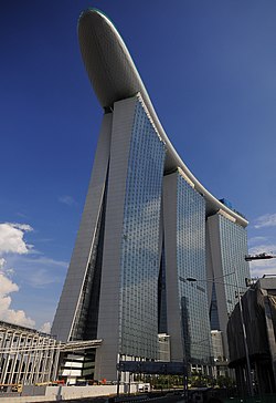 250px-Marina-Bay-Sands.jpg