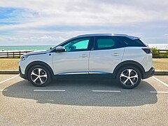 Peugeot 3008 II phase 1 à Beg Meil.