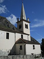 La chiesa parrocchiale dedicata alla Beata Vergine della Visitazione (in francese, Notre-Dame-de-la-Visitation).