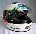 Helm Schumi produksi Bell yang dipakai di musim 1994.