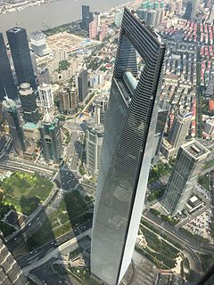 Shanghai Tower view 2016 4.jpg