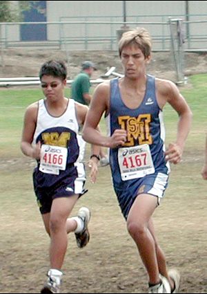 English: Students running cross country