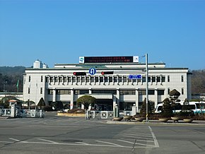 Uijeongbu City Hall.JPG