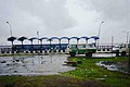 Bọs BRT dị na CMS Outer Marina road na-eduga Victoria Island, Ikoyi, Lagos, Nigeria