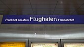 Papan tanda Stasiun Bandara Frankfurt