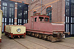 Goederenlocomotief 2310 (in de menie) gebouwd in 1927 voor het goederenvervoer op lijn 11 naar de Duinstraat in Scheveningen. Nog in restauratie.