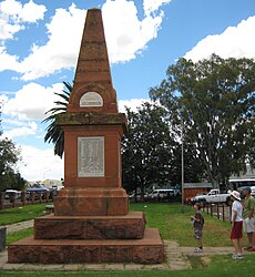 Obelisk in Mahikeng, der an die britischen Gefallenen während der Belagerung erinnert