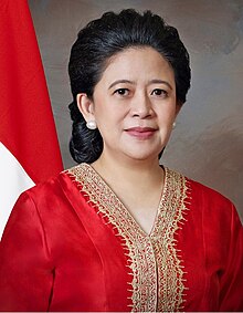 Puan Maharani Official Portrait.jpg