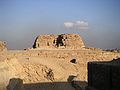 Vue depuis l'ouest de la pyramide de Khentkaous Ire à Gizeh