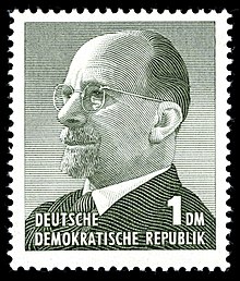 Effigie de Walter Ulbricht sur un timbre postal de la RDA.