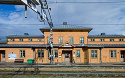 Storliens järnvägsstation är ett byggnadsminne utmed Mittbanan