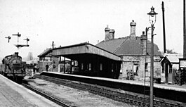 Stratford-on-Avon LMS, 1950, geograph-5320915-by-Walter-Dendy,-deceased.jpg