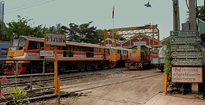 THONBURI LOCO REPAIR DEPOT BANGKOK THAILAND JAN 2013 (8609587624).jpg