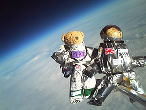 Teddy bears lifted to 30,085 metres above sea ...