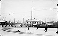 Конечная станция трамвая «ВИЗ» на площади (1935)