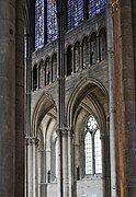 Triforium et détail de l'élévation.