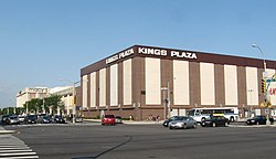 Kings Plaza Macys jeh.JPG