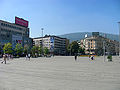 Изглед към Ристичевата палата през площад „Македония“