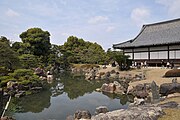 Nijo Castle Ninomaru Gardens 04.JPG
