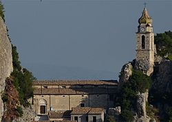Panorama with part of the Church of San Silvestro (Bagnoli del Trigno) [it] on the right.