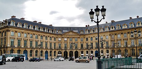 Place Vendôme à Paris.