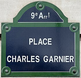 Voir la plaque.