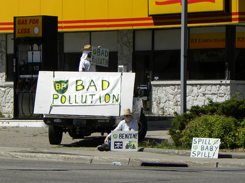 File:Protest against oil company BP and their  still leaking oil in  the Gulf of Mexico BP Bad Pollution.jpg