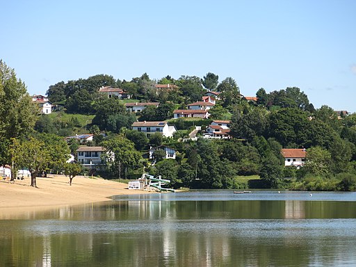 Lake of Saint-Pée-sur-Nivelle