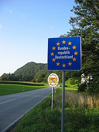 A typical Schengen border near Kufstein betwee...