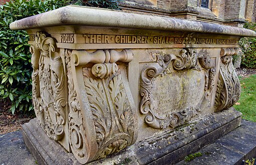 Tomb, Ham Common