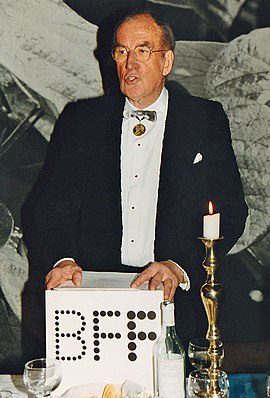 Walter E. Lautenbacher am 18. Januar 1994 als Redner beim BFF Jahrestag in seinem Studiohaus in Leonberg